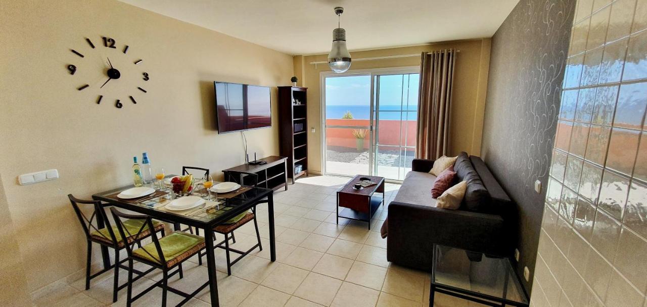 Playa Paraiso-Apartment 4 You Коста Калма Экстерьер фото